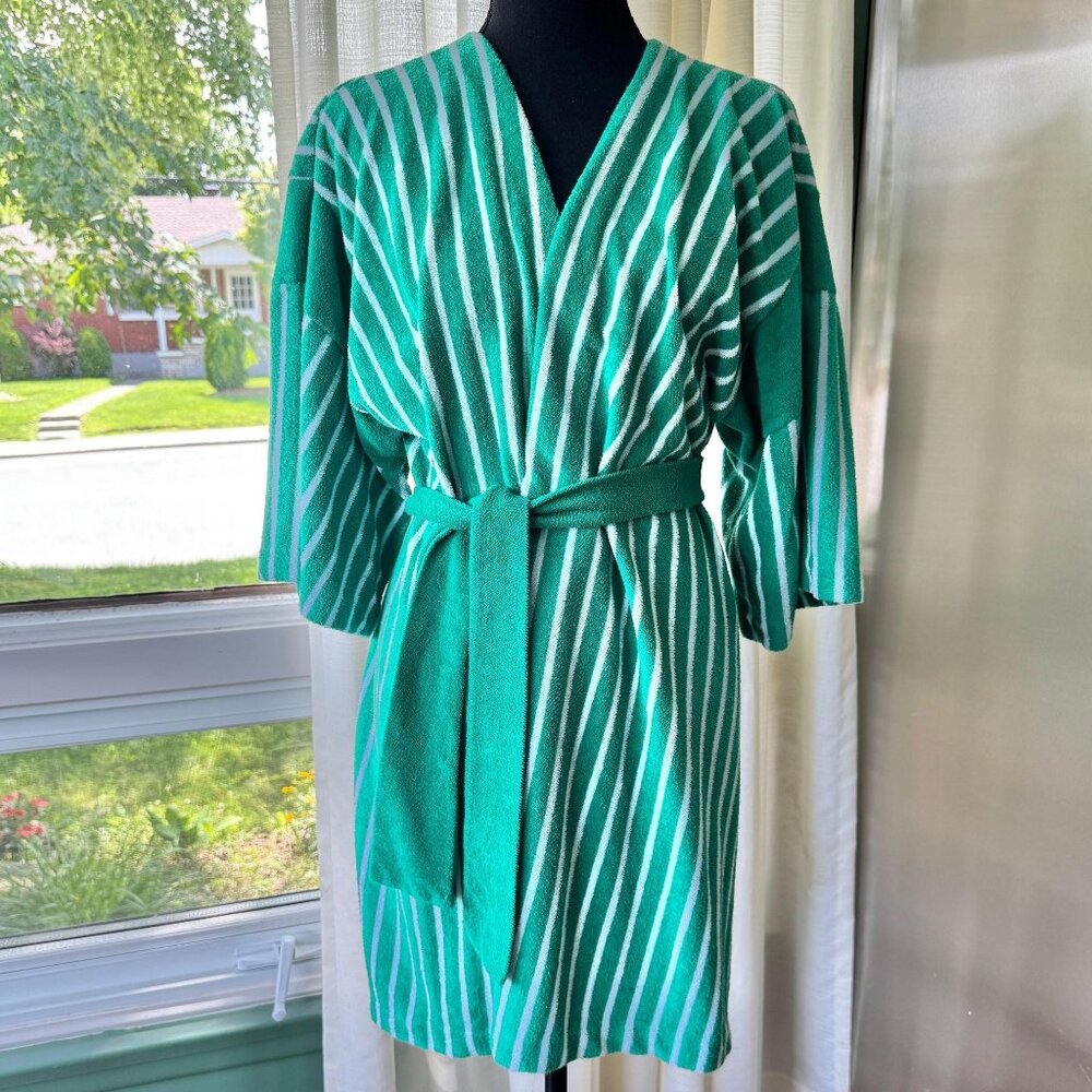 Vintage 80s terrycloth robe, green white stripes, short bell sleeves, tiebelt
